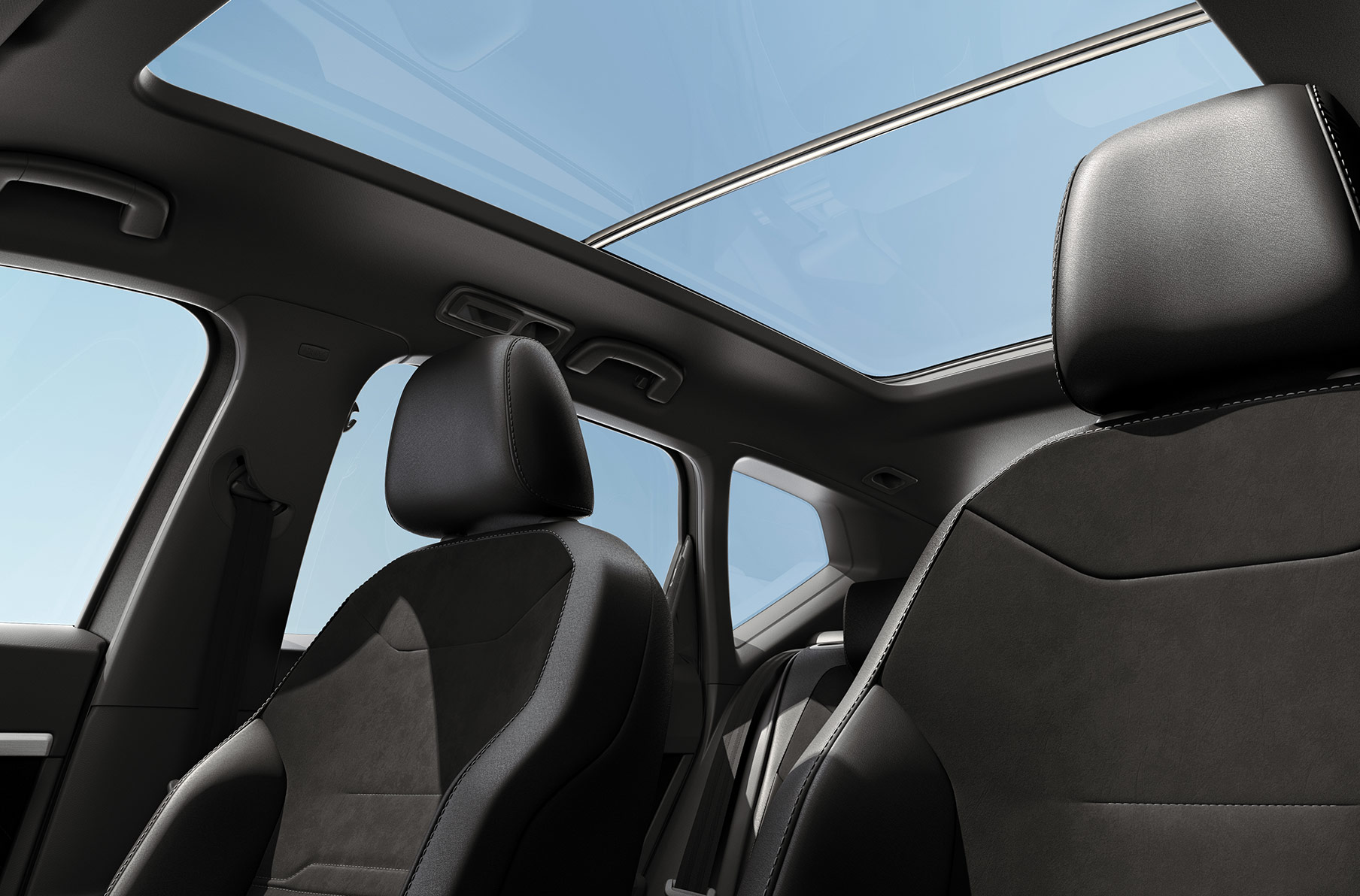 seat-ateca-interior-view-of-panoramic-sunroof