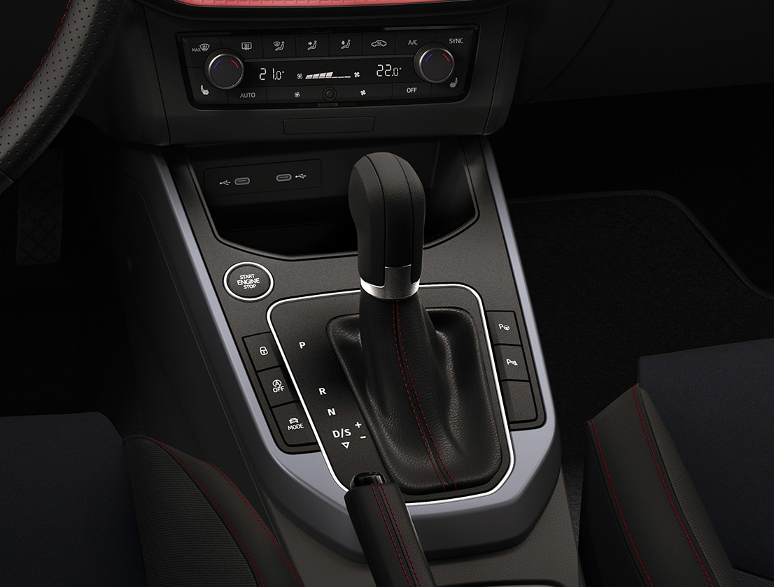 seat-arona-fr-gearstick