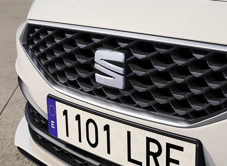 seat leon se front grille