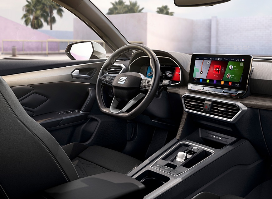 seat leon interior view of the steering wheel and infotainment screen