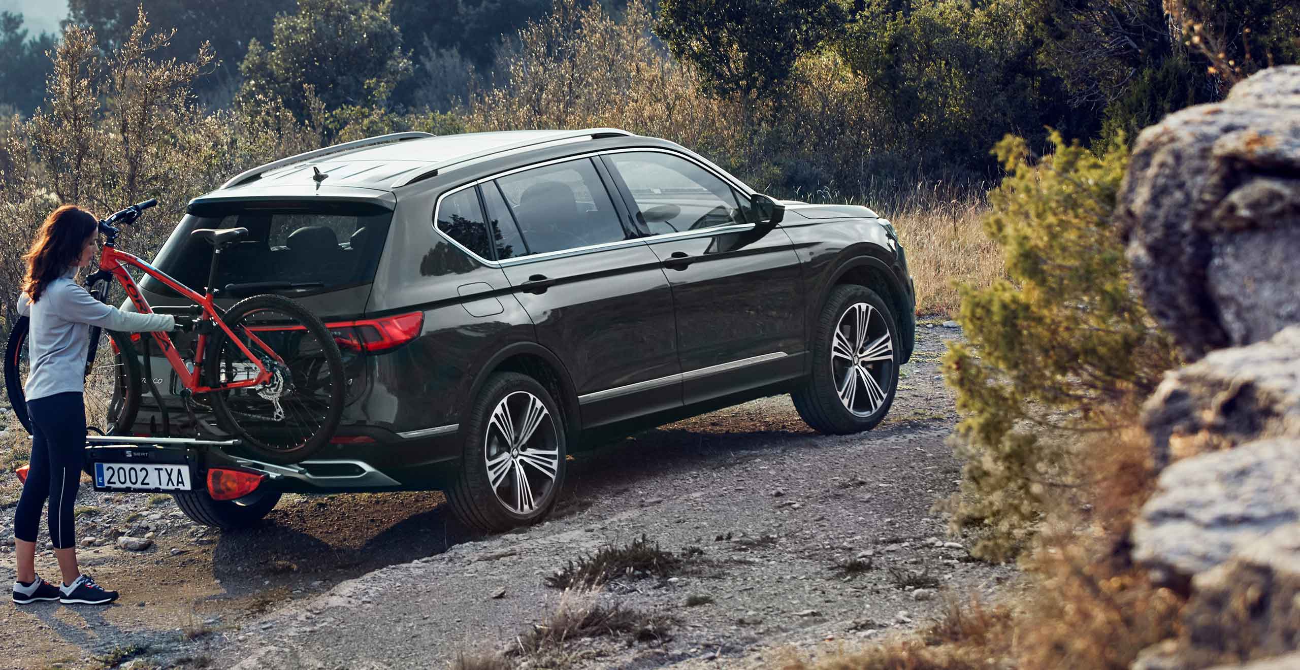 SEAT Tarraco SUV 7 seater side view accessories extra storage custom design